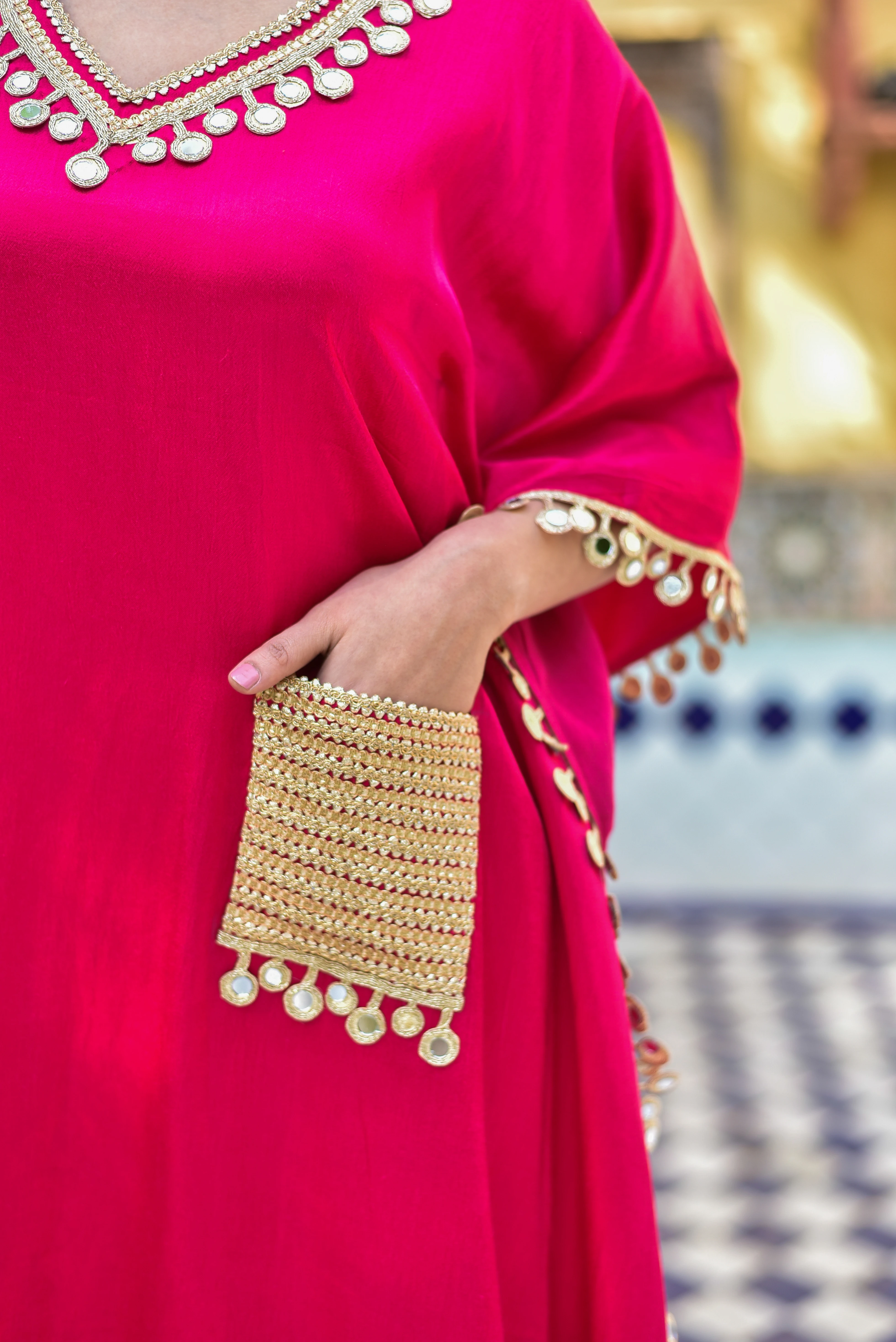 Red_Suit_103_1